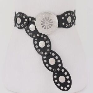 ShopEvelynne Black and Silver Statement Belt